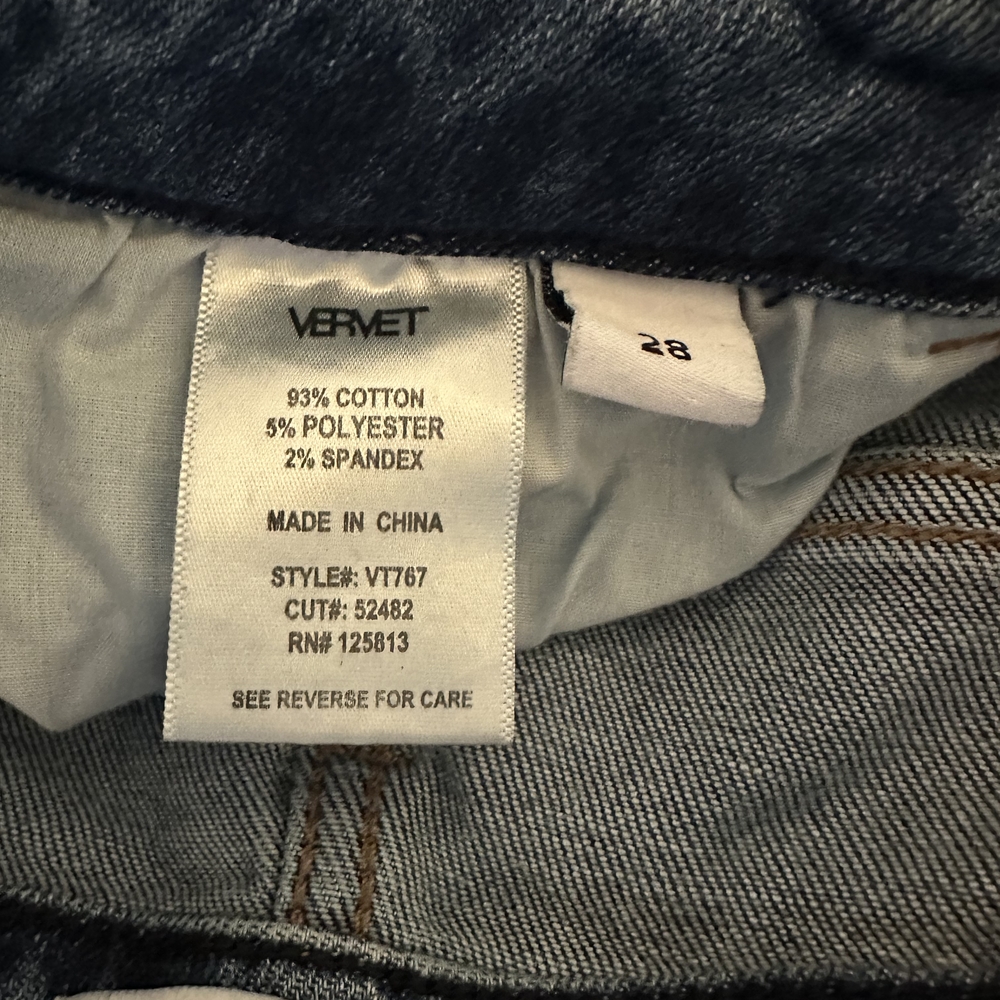 High Rise Blue Jeans with Distressed Details - Picture 4 of 4